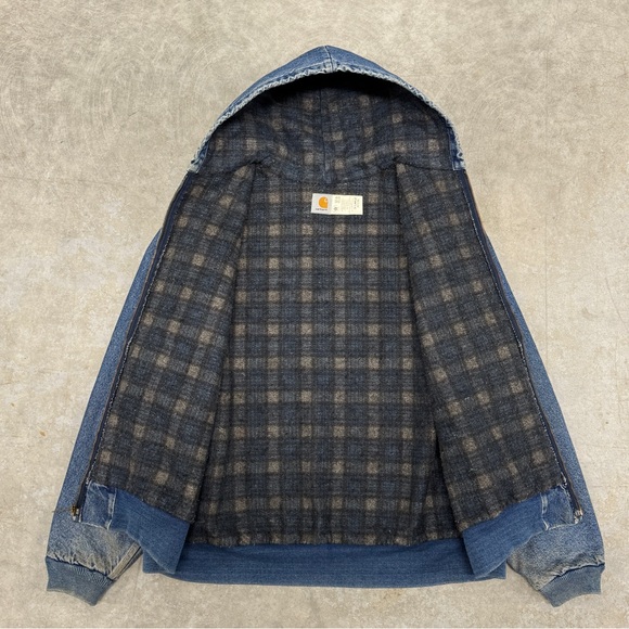 Vintage Carhartt Jacket - Picture 4 of 11